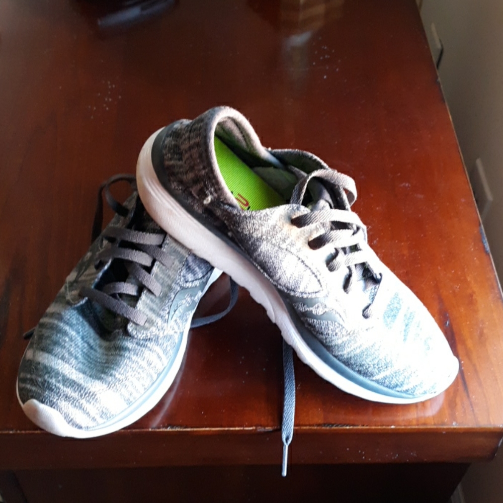 Sauchony sneakers